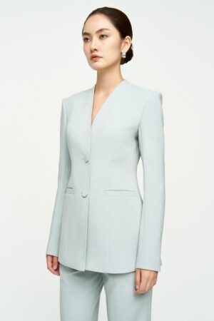 A-line-Lapelless-Crepe-Blazer-Hobb-alleiz-3