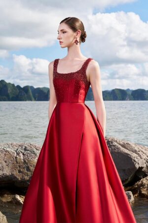 Ball-Gown-Square-Neck-Crepe-Floor-Length-Dress-TRACY-STUDIO-alleiz-16