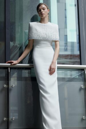 Sheath-Back-Slit-Crepe-Floor-Length-Dress-LEKIEU-alleiz-4