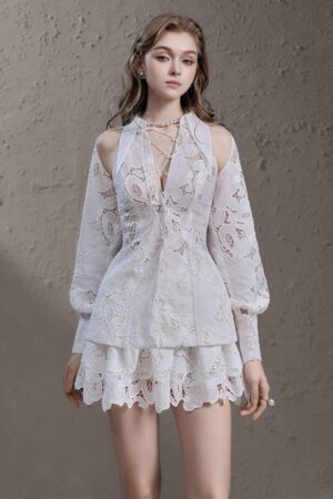 Sheath-Cut-Out-Lace-Top-Delicate-alleiz-3