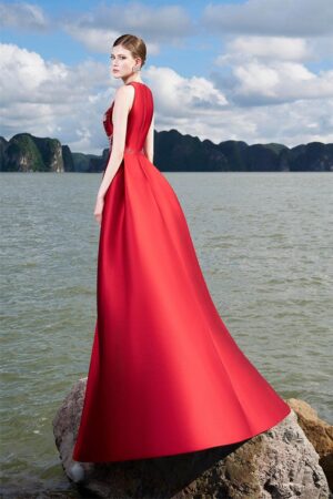 Sheath-Plunge-Neck-Taffeta-Floor-Length-Dress-TRACY-STUDIO-alleiz-3